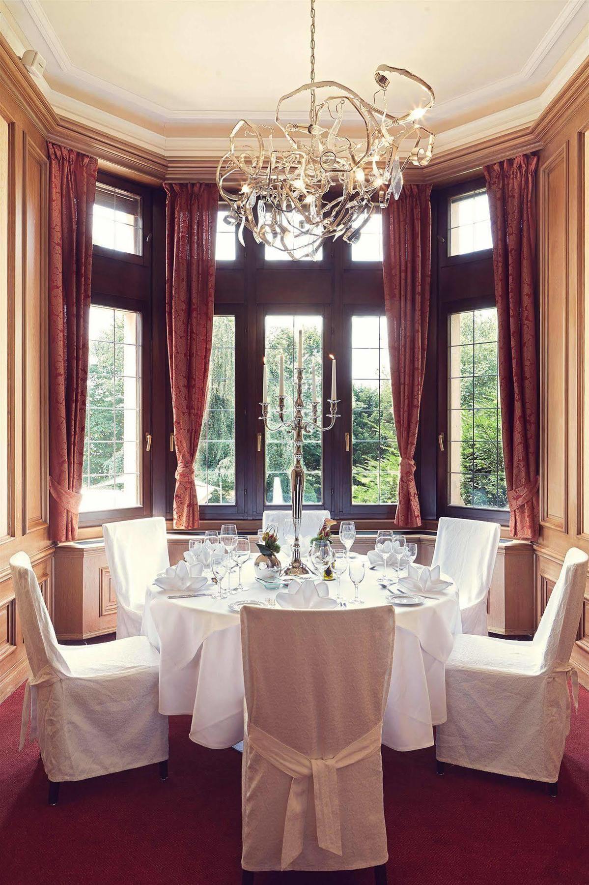 Schlosshotel Rettershof Kelkheim Eksteriør billede